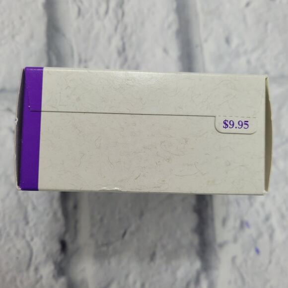 Hallmark Keepsake Disney 1998 Tigger in the Garden Winnie the Pooh Mini Ornament - Picture 9 of 9